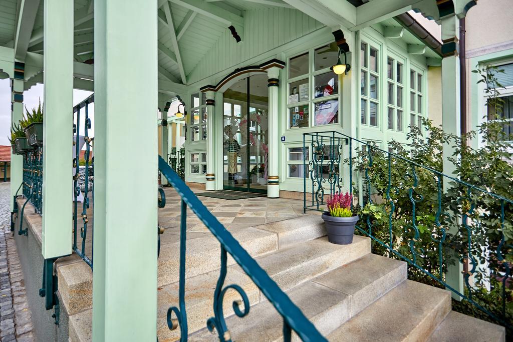 Hotel Linderhof Erfurt Esterno foto